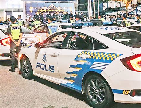 Eskişehir ရဲတပ်ဖွဲ့မှ အဆိပ်ရောင်းချသူများထံ ထိုးနှက်ချက်တစ်ခု - လူ ၄၇ ဦးကို ဖမ်းဆီးမိခဲ့သည်။